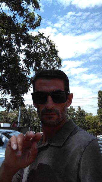  ,   Eduard, 49 ,   ,   