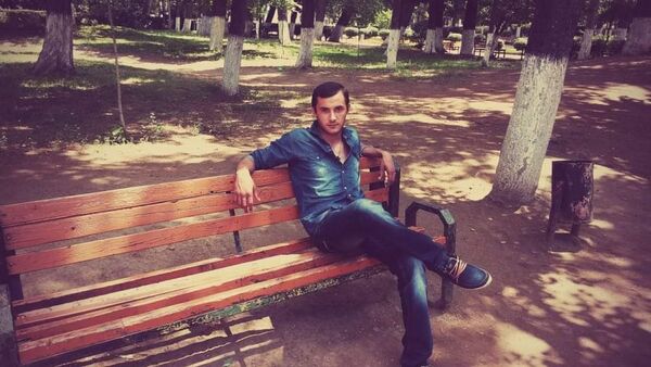 ,   Tornike, 31 ,   ,   