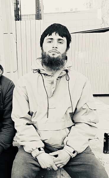  ,   Amir, 23 ,   ,   