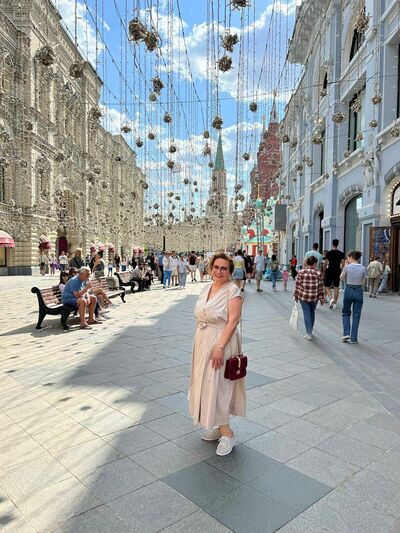  ,   GULNAZ, 72 ,   c 
