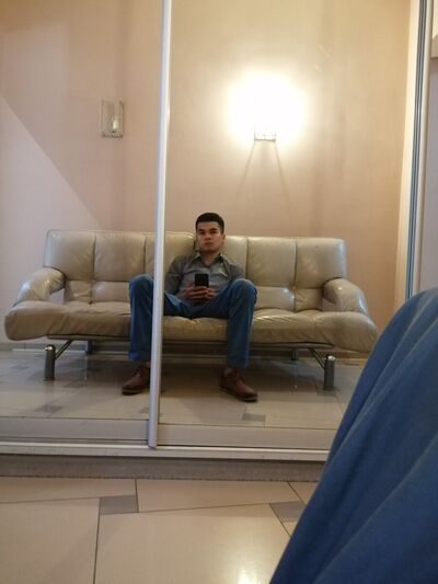  ,   Azimhan, 28 ,   ,   , c 