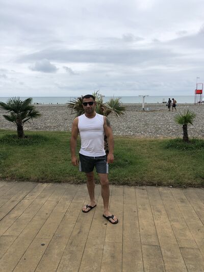  ,   Grgor, 44 ,   ,   