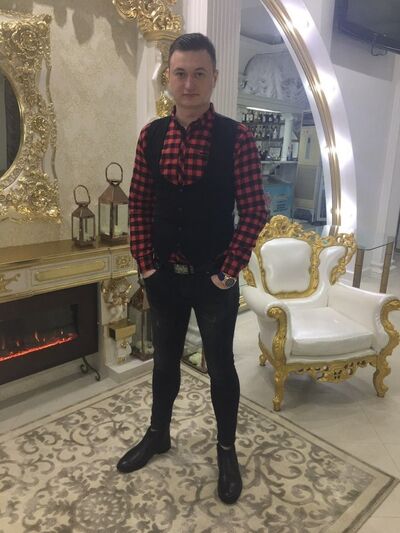  ,   Tudor, 28 ,   ,   , c 