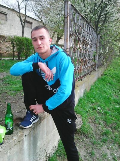  Marki,   , 32 ,   ,   , c 