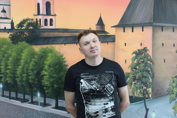  ,   Valentin, 34 ,   ,   , c 