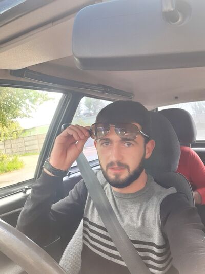  ,   Rasim, 28 ,   ,   , c 