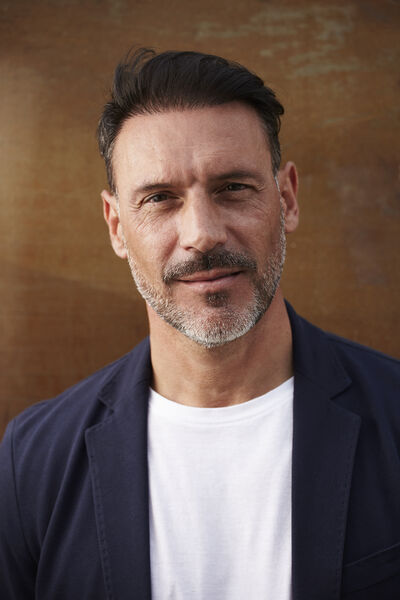  --,   , 47 ,   ,   