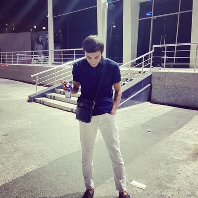  ,   Kamron, 30 ,   ,   