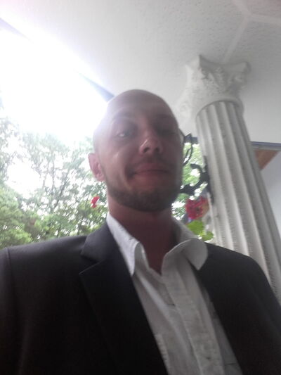  Christiansburg,   Oleg, 30 ,   