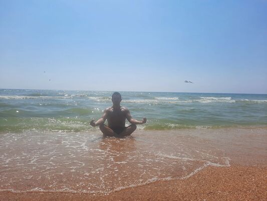   ,   Marat, 40 ,   ,   