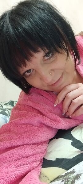  ,   Lana, 40 ,   ,   , c , 