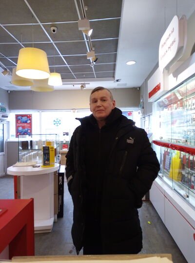  ,   Aleksey, 51 ,   ,   , c , 
