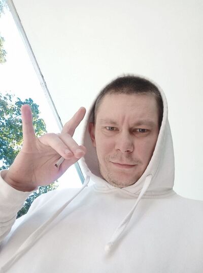  ,   Acooola, 31 ,   ,   