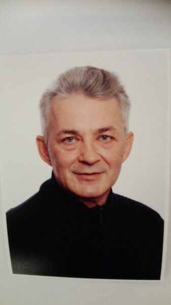  Neu-Ulm,   , 57 ,   c 