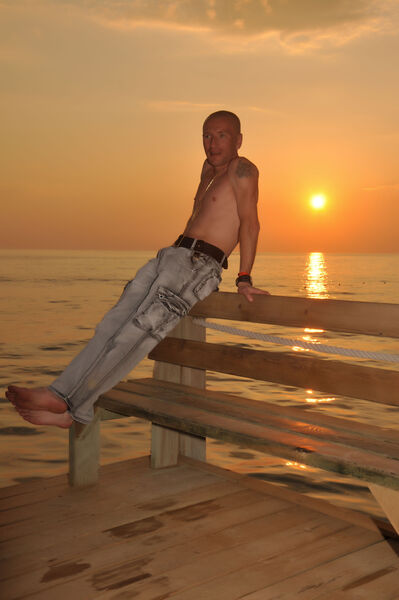  ,   Dima, 47 ,   ,   , c , 