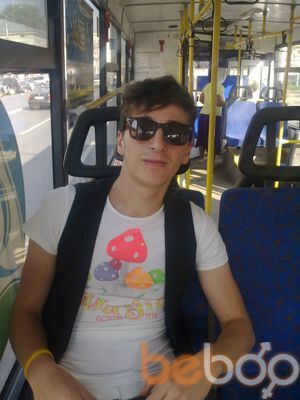  ,   Vage, 35 ,   