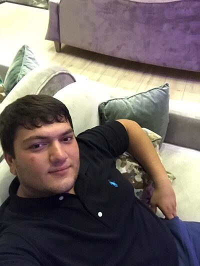  ,   Adil, 32 ,   ,   , c 