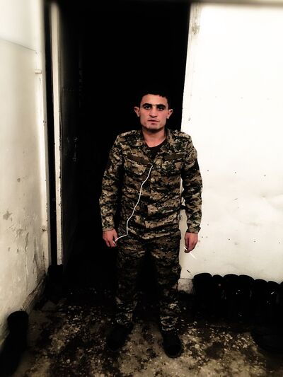  ,   Axvan, 26 ,   ,   