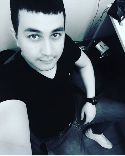  ,   Aki, 39 ,   