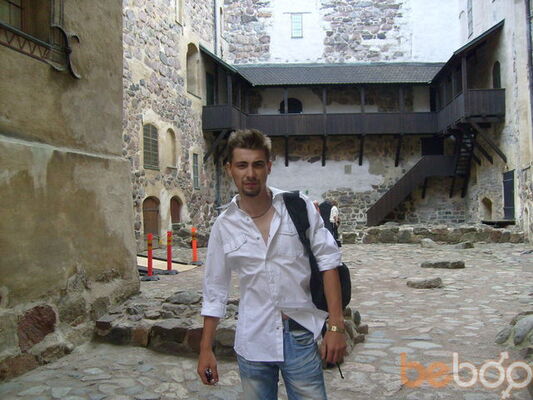  ,   Artur, 40 ,     , c 