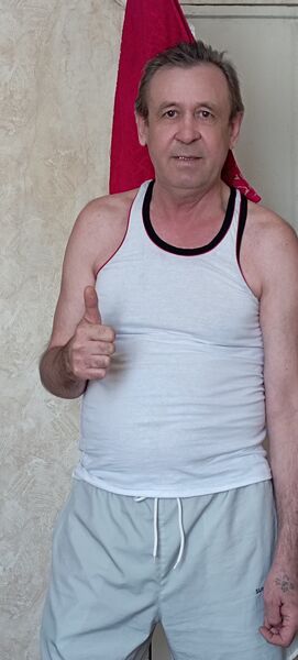  ,   Viktor, 61 ,   ,   , c , 
