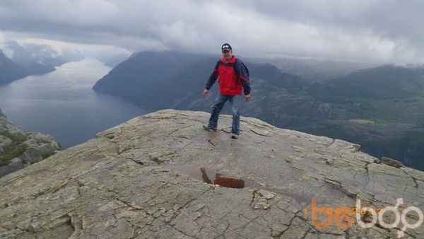  ,   Raimond, 61 ,   