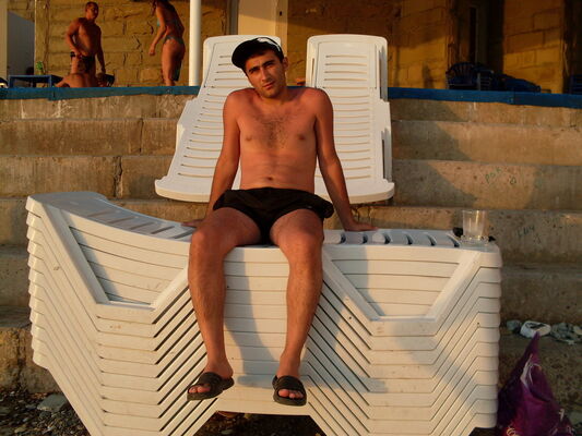  --,   Sergik, 46 ,   