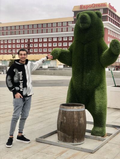  ,   Sultan, 24 ,   ,   