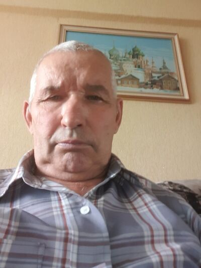  ,   Viktor, 74 ,   ,   , c 