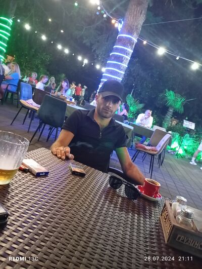  ,   Garegin, 27 ,   ,   