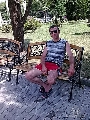  ,   Zaza, 47 ,   ,   , c 