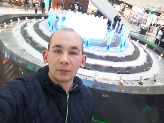  ,    SEX, 32 ,   