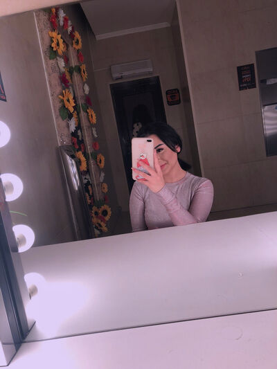  -,   Lina, 31 ,   ,   , c 