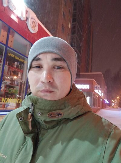  ,   Sergey, 37 ,   ,   