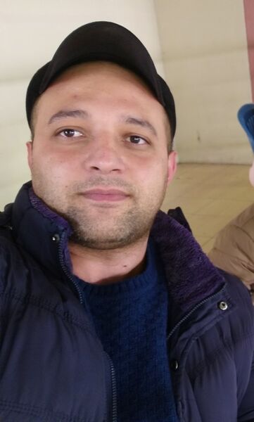  ,   Elnur, 40 ,   ,   , c 