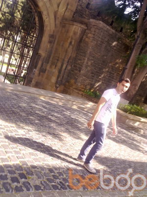  ,   Aga, 32 ,   