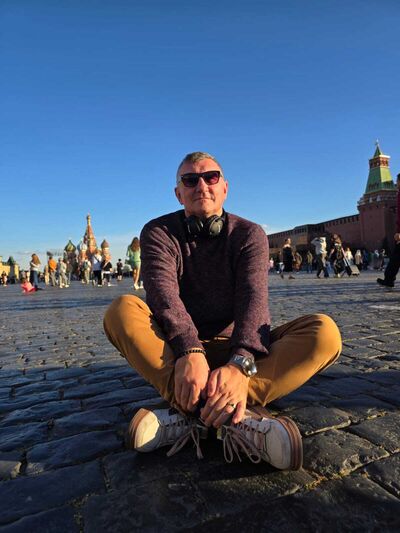  ,   ILYA, 44 ,   ,   