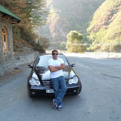  ,   Valeh, 45 ,   