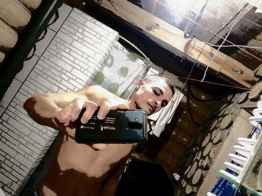  Piaseczno,   Andrii, 32 ,   ,   