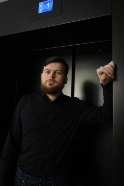  17879272  Sergio, 31 ,    -