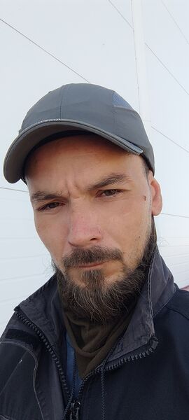  ,   Ruslan, 33 ,   ,   , c , 