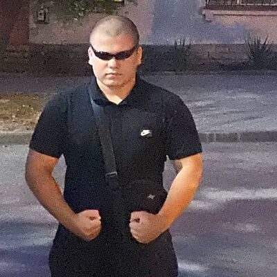  ,   Pavel, 19 ,   ,   