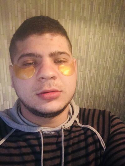  ,   Tudor, 27 ,   ,   