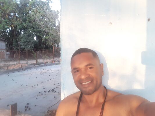  ,   Lery William, 46 ,   ,   