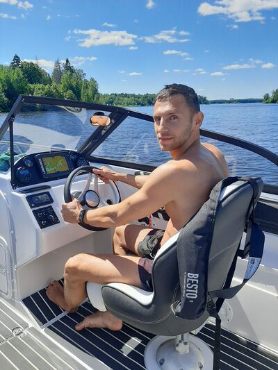  ,   Nikita, 35 ,   ,   , c 