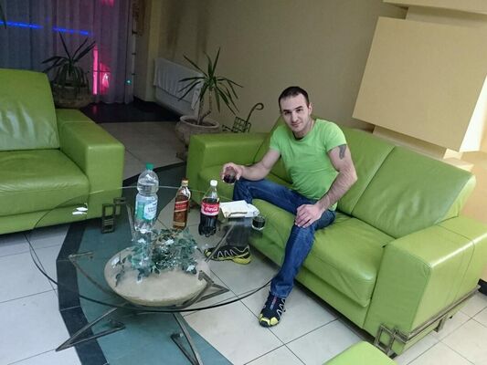  ,   Ilyas, 41 ,   ,   , c , 