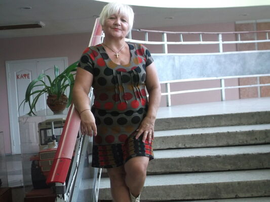  ,   Elena, 62 ,     , c 