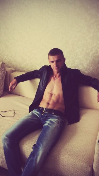  ,   Wolf, 32 ,     , c 