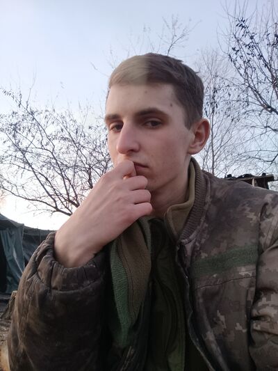  ,   Maksim, 23 ,   ,   , 
