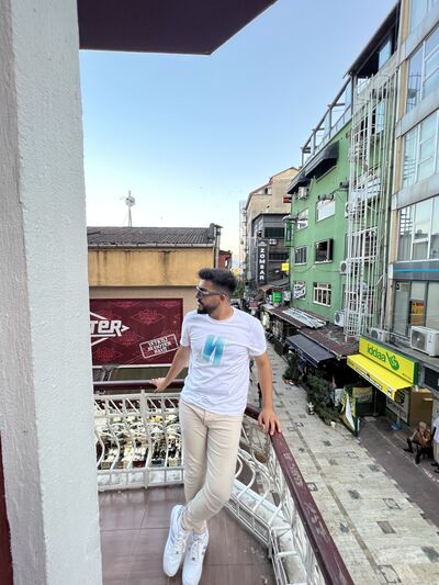  ,   Azat, 25 ,   ,   